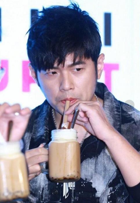 吃瓜娱乐圈周杰伦是谁的粉丝,揭秘娱乐圈“吃瓜群众”的偶像情缘